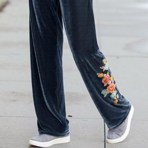 Paparazzi | Joely Joggers Navy Dark Blue Velvet Pants